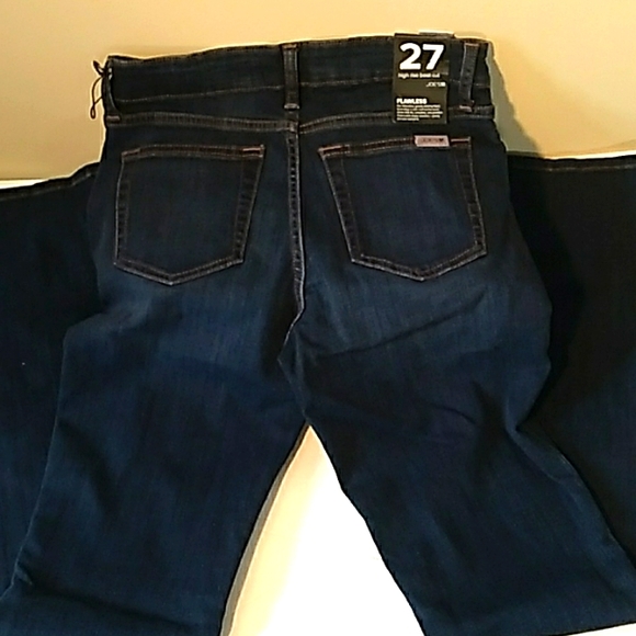 NWT JOES JEANS FLAWLESS HIGH RISE BOOTCUT - Picture 3 of 13